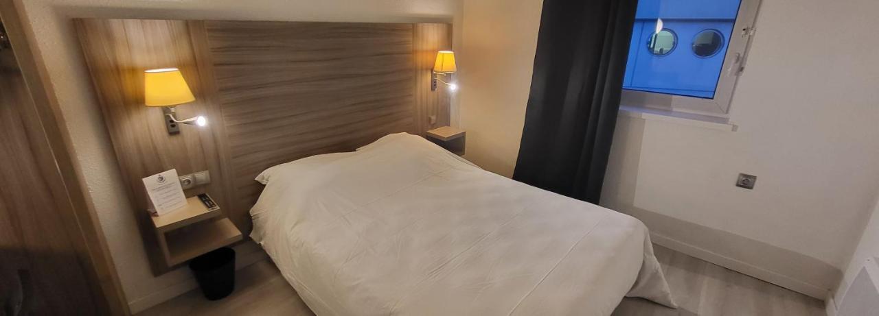 Crystal Hotel Saint Denis Basilique Luaran gambar