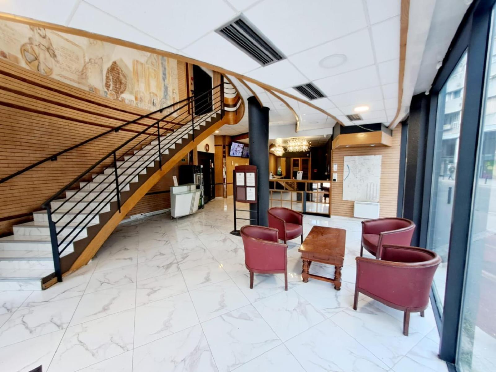 Crystal Hotel Saint Denis Basilique Luaran gambar